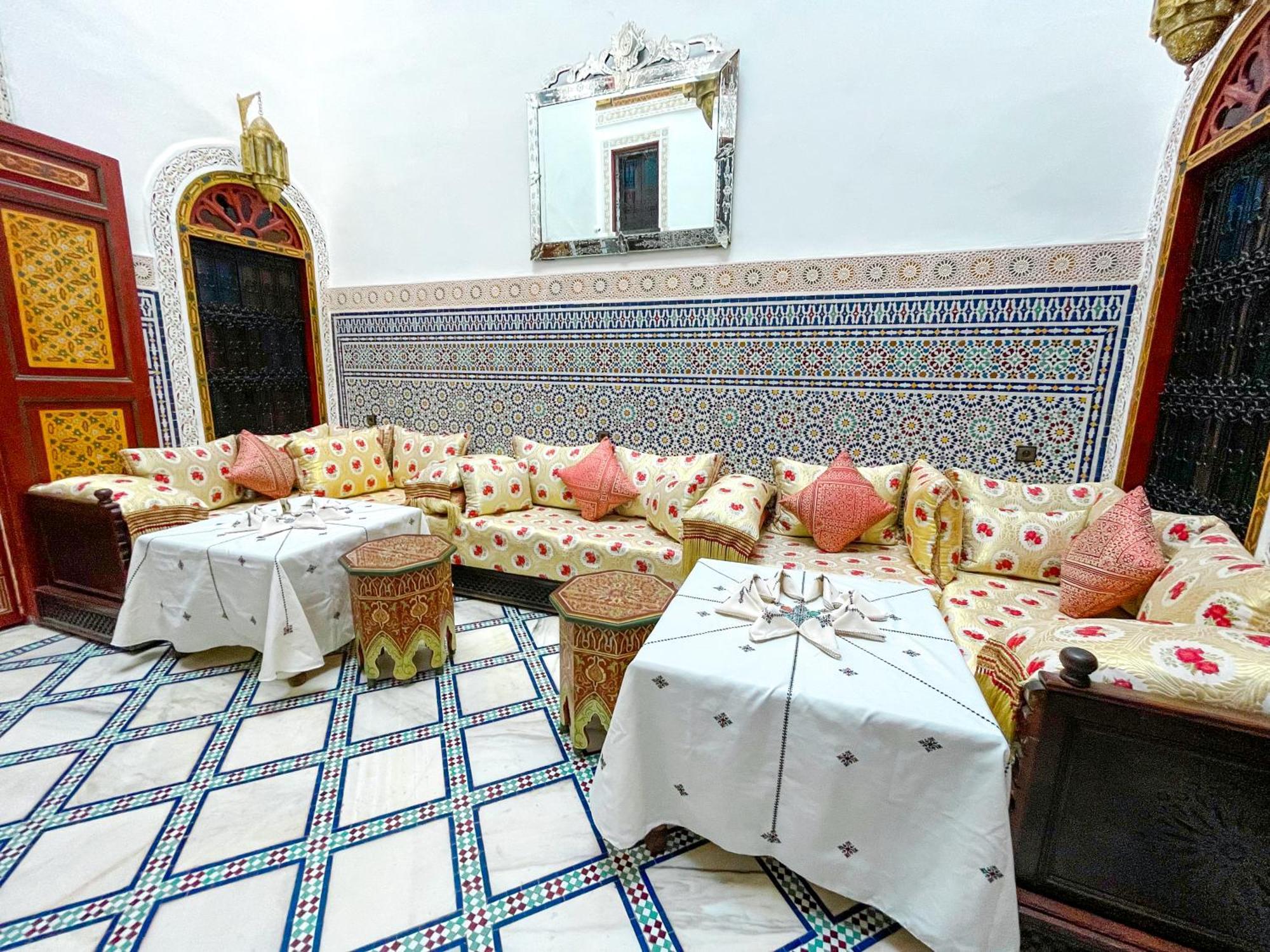 Riad Dar El Ouedghiri Fez Zewnętrze zdjęcie
